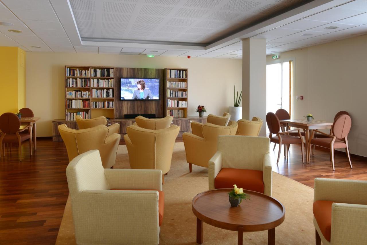 Domitys Les Tours D'Or Lejlighedshotel Perpignan Eksteriør billede